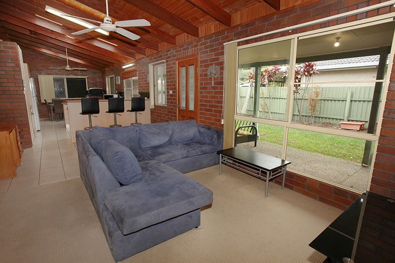 14 Aragorn Street, MAROOCHYDORE QLD 4558