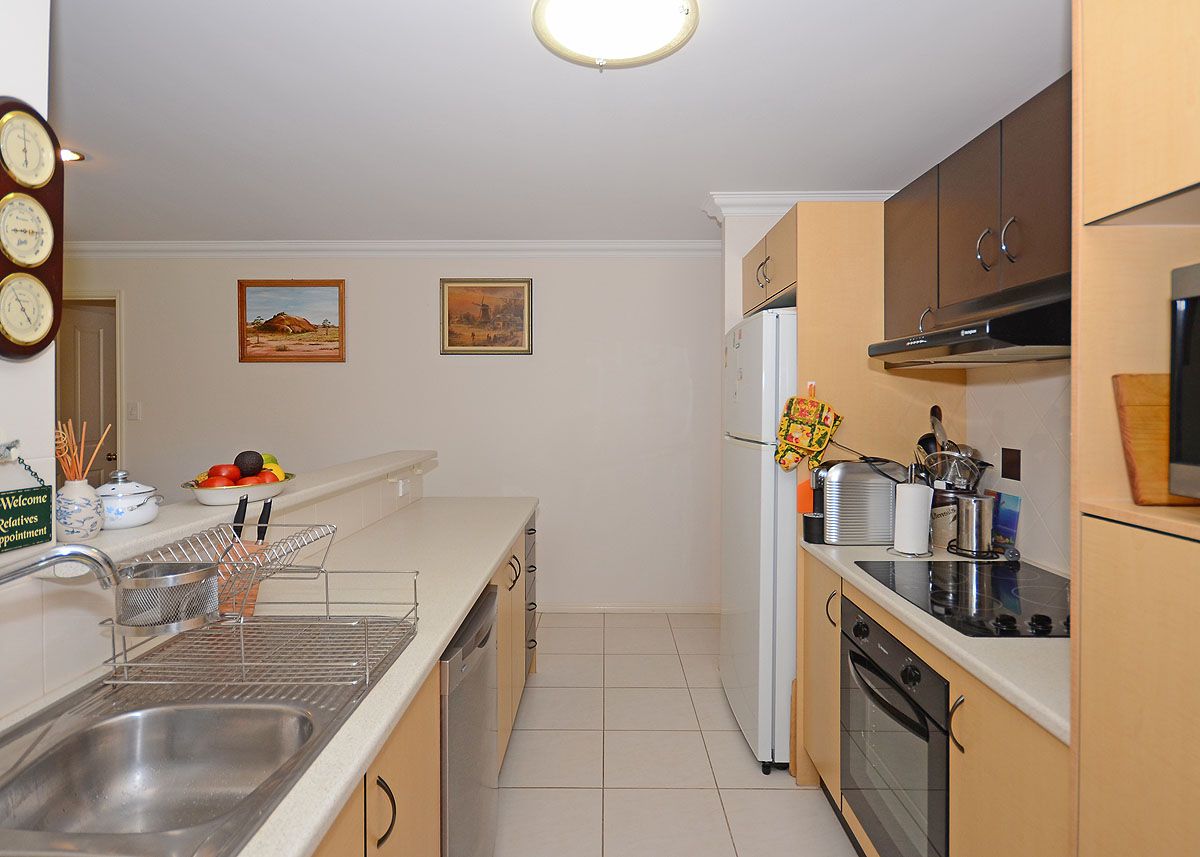 2/1 Daintree Drive, URANGAN, QLD 4655