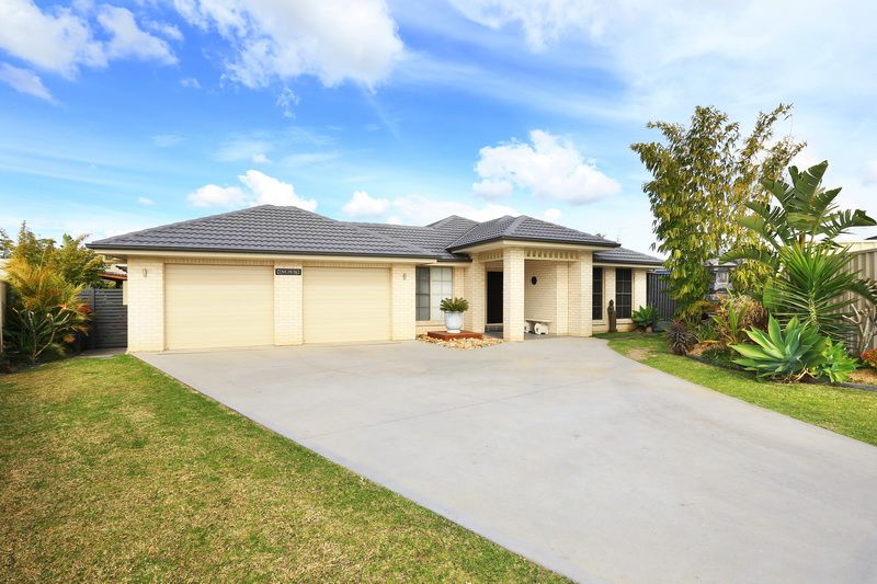 5 Rock Lilly Close, WORRIGEE NSW 2540