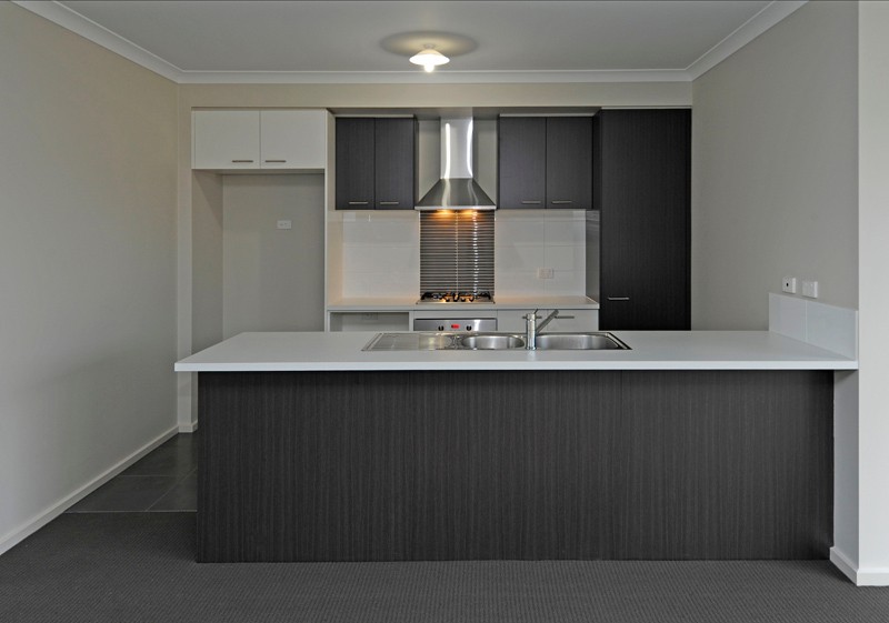 9 Eastern View, DOREEN, VIC 3754