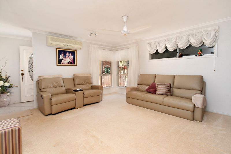 15 Cooinda Crescent, MAROOCHYDORE, QLD 4558