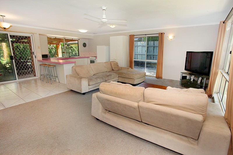 34 Pindari Street, MAROOCHYDORE, QLD 4558