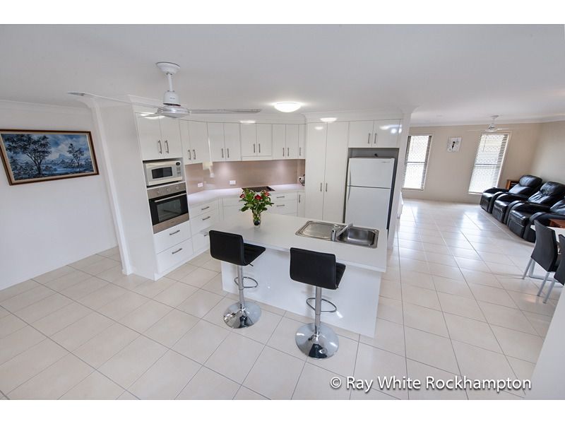36 Broadhurst Drive, GRACEMERE, QLD 4702