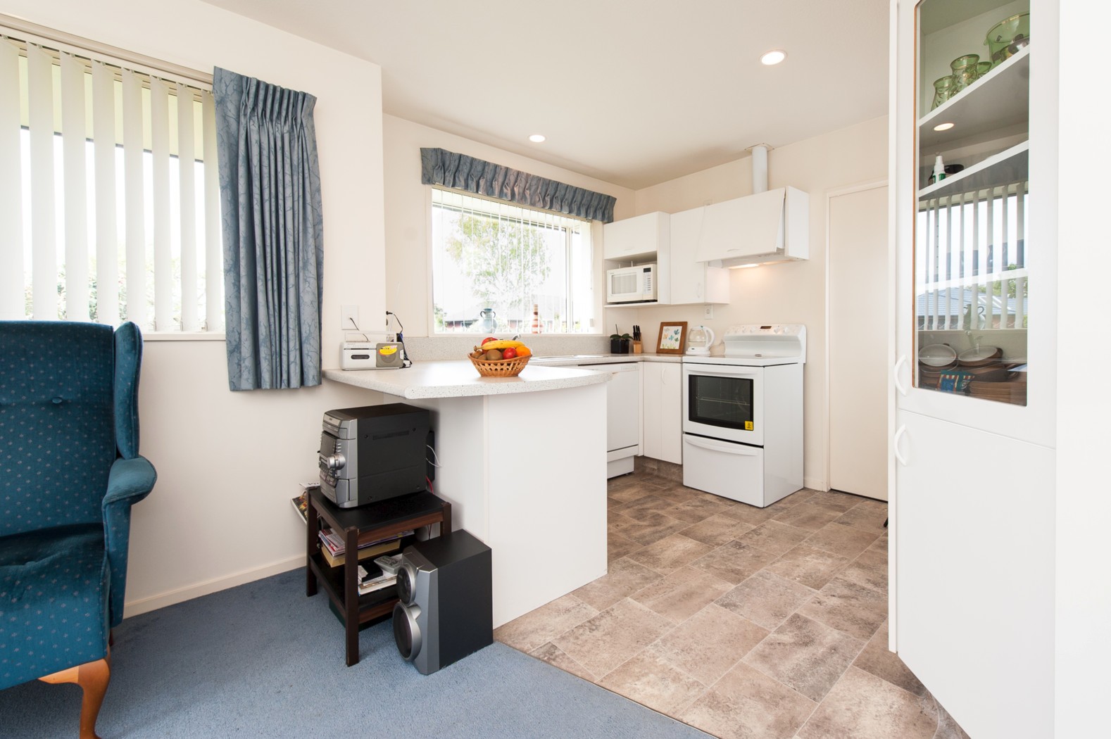 37 Rempstone Drive, HALSWELL, Christchurch City