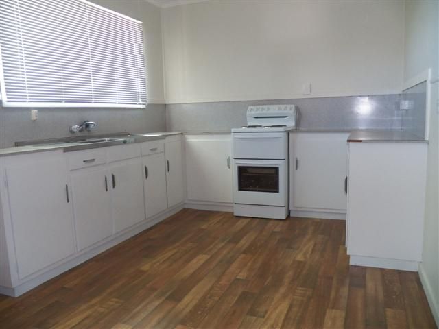 28 Sutton Street, BARNEY POINT, QLD 4680