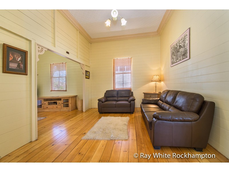 63 Woodville Street, WANDAL, QLD 4700