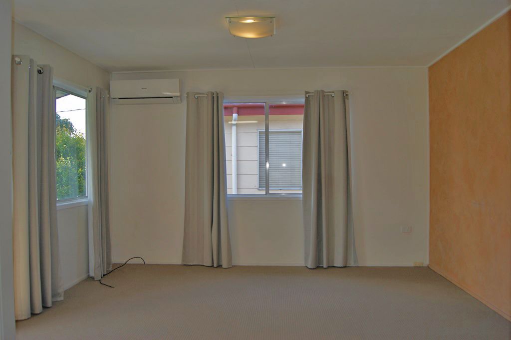22 Gertrude Street, REDCLIFFE, QLD 4020