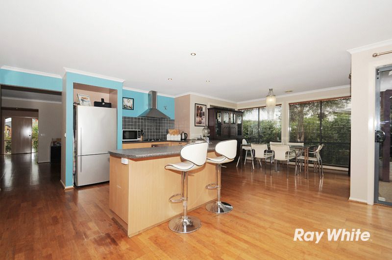 40 Sussex Avenue, CRANBOURNE NORTH, VIC 3977