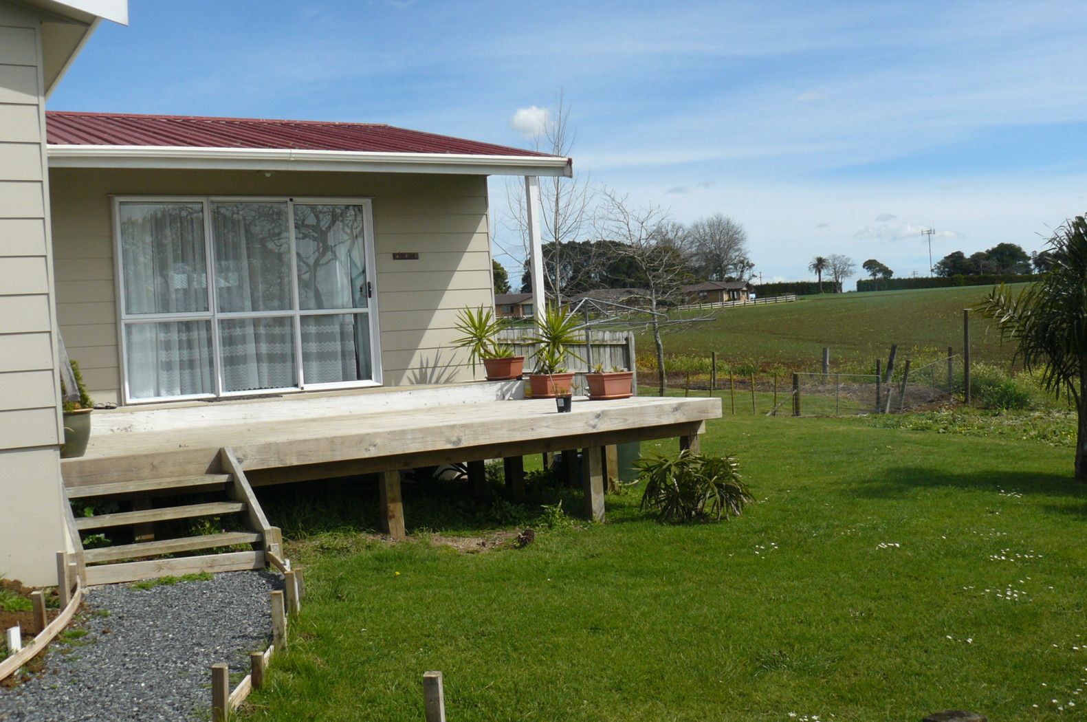 TUAKAU, Franklin