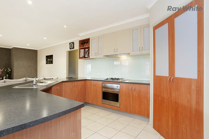 13 Conrad Terrace, TAYLORS HILL, VIC 3037