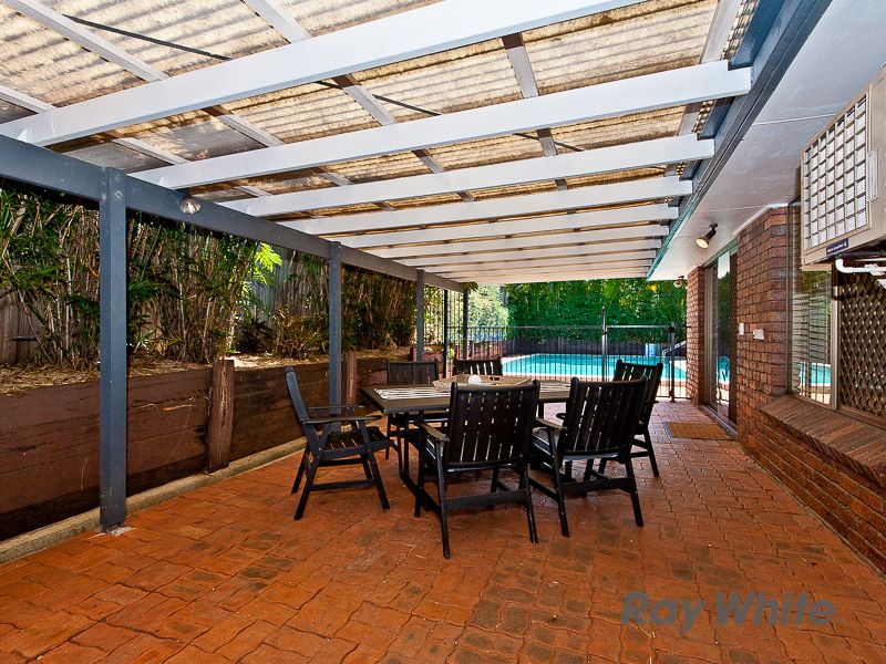 33 Whitehorse Street, CARSELDINE, QLD 4034