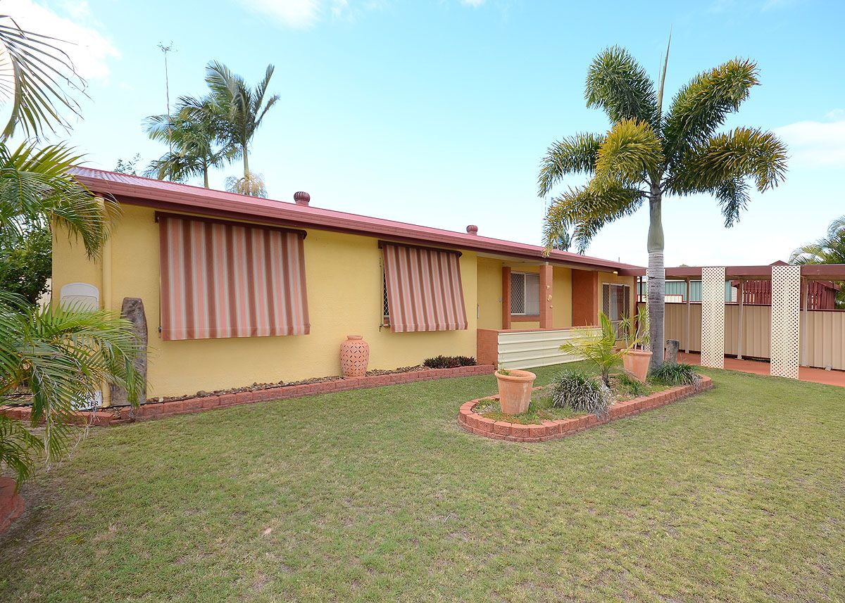2 Hoop Way, URANGAN, QLD 4655