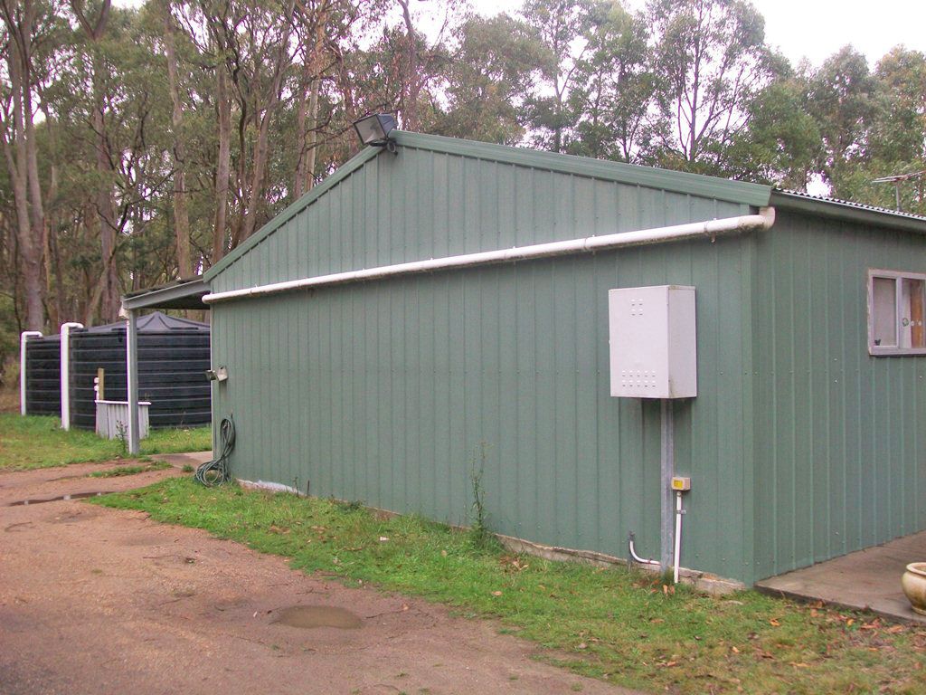 76 Reservoir Road, ROSS CREEK, VIC 3351