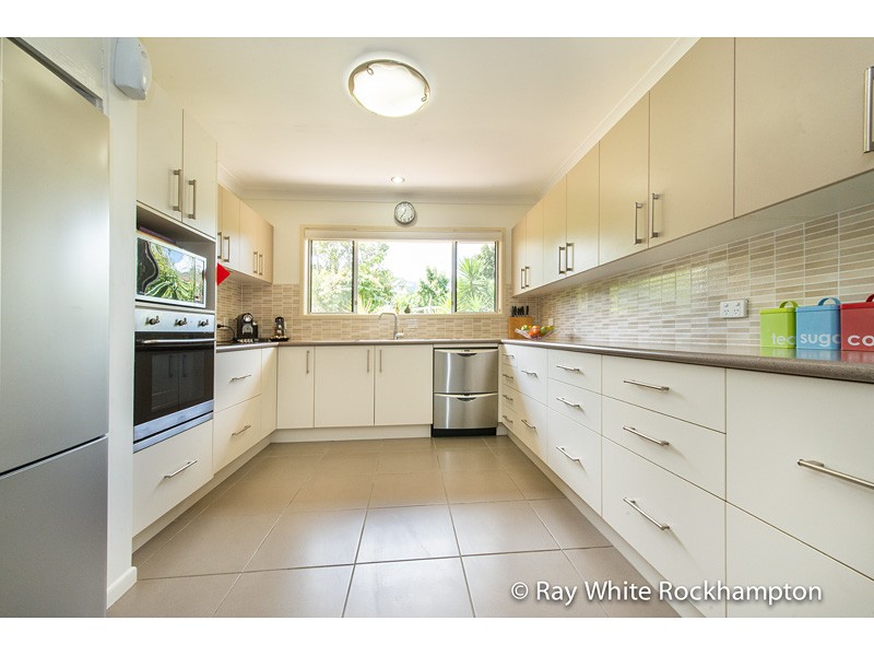 9 Brake Avenue, FRENCHVILLE, QLD 4701
