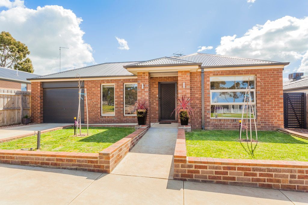 5 Willowbrae Way, BANNOCKBURN VIC 3331
