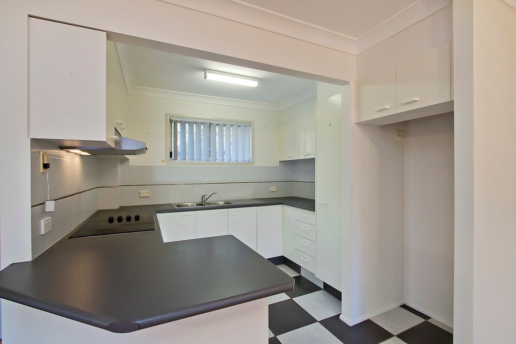 27/19 Sellin Place, CURRUMBIN WATERS, QLD 4223