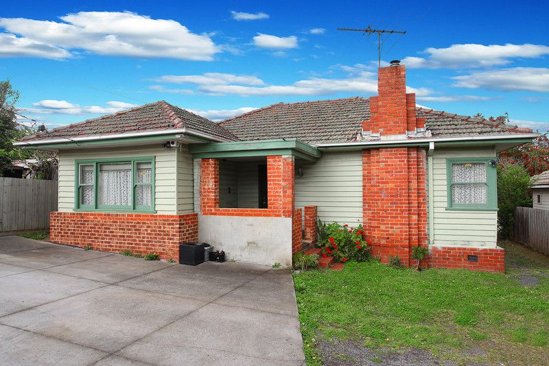 14 Tuhan Sreet, CHADSTONE, VIC 3148