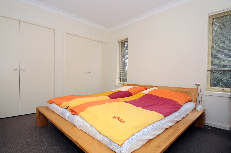 2/15 Wicklow Street, ORMOND, VIC 3204