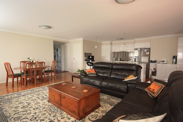 12 Maran Street, SPRING FARM, NSW 2570