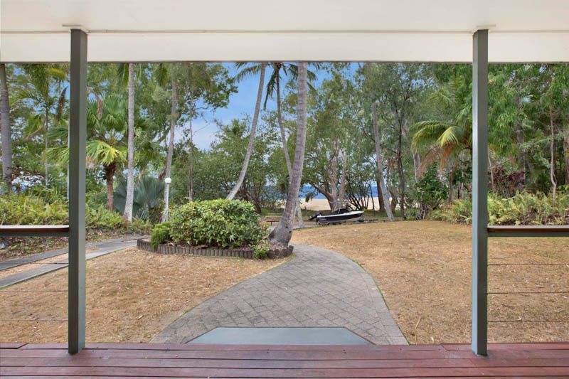 CLIFTON BEACH, QLD 4879