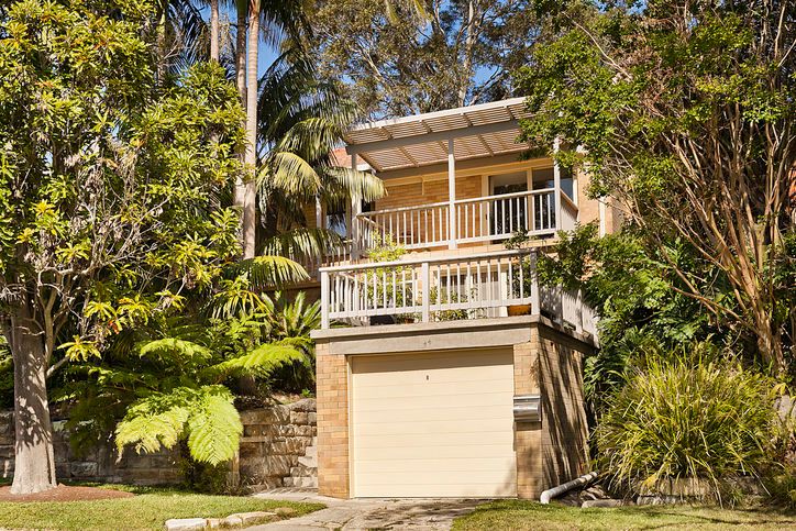 44 Sunnyside Crescent, CASTLECRAG NSW 2068