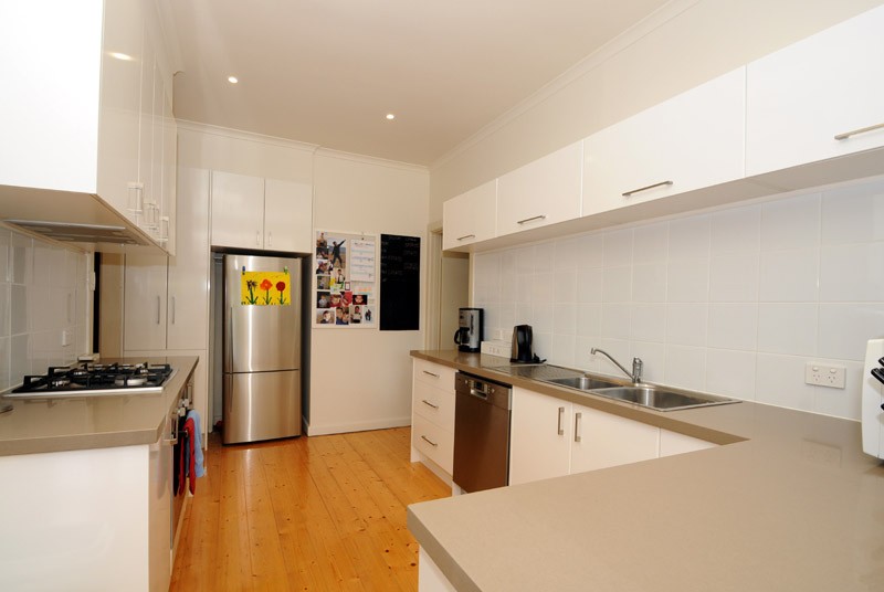 3 Ricourt Avenue, MURRUMBEENA, VIC 3163
