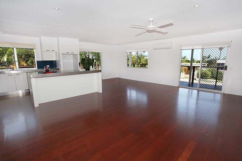 13 Palm Drive, MOOLOOLABA, QLD 4557