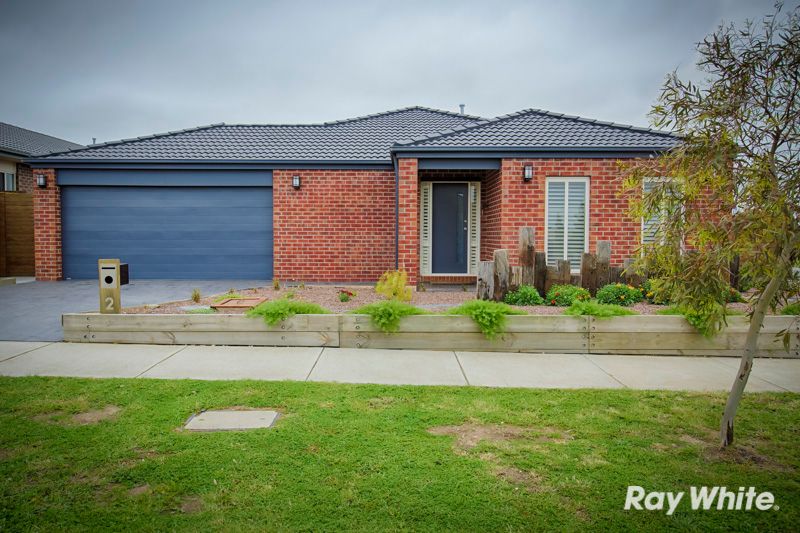 2 Cerreto Mews, PAKENHAM, VIC 3810