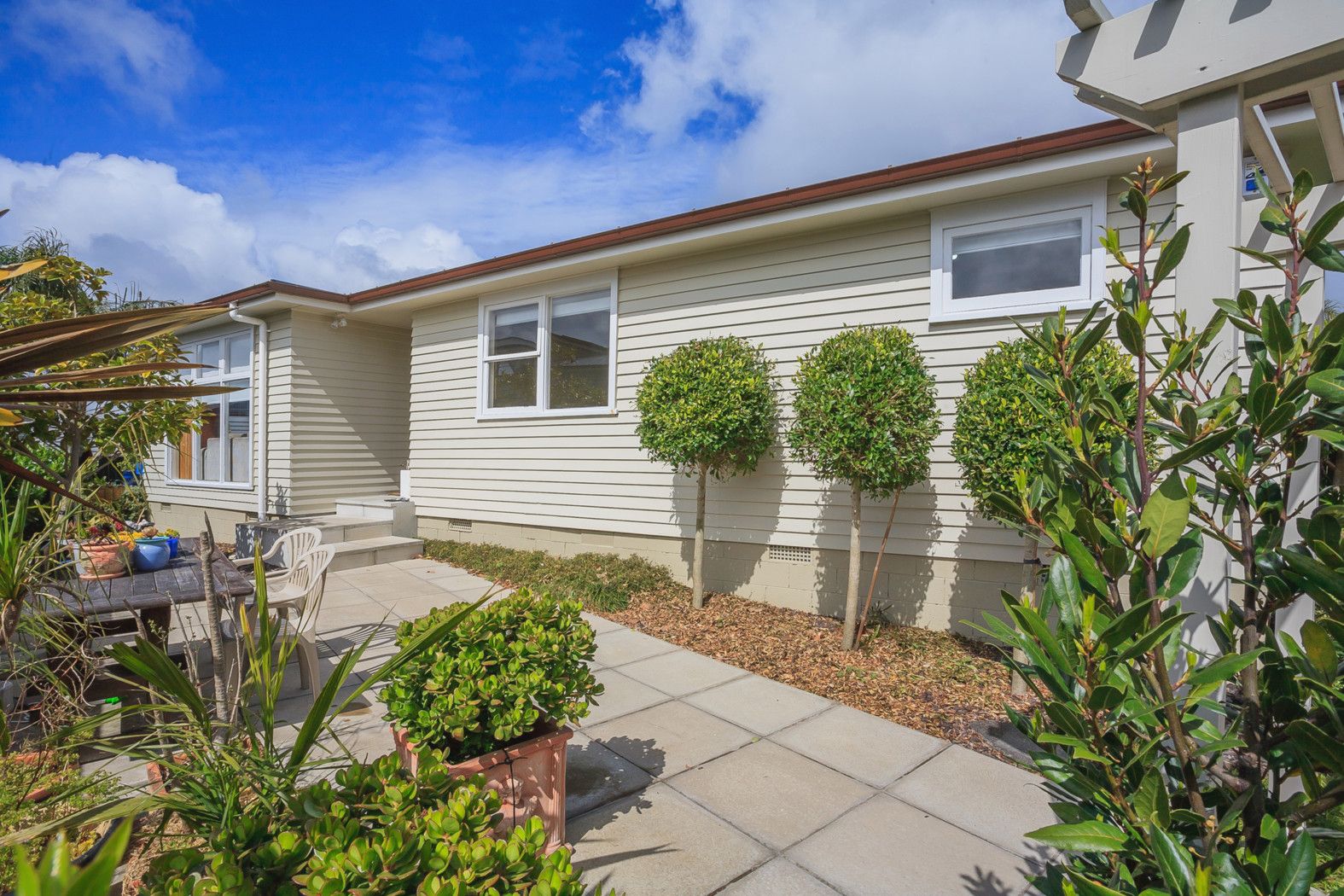 62 Sunrise Avenue, MAIRANGI BAY, North Shore City