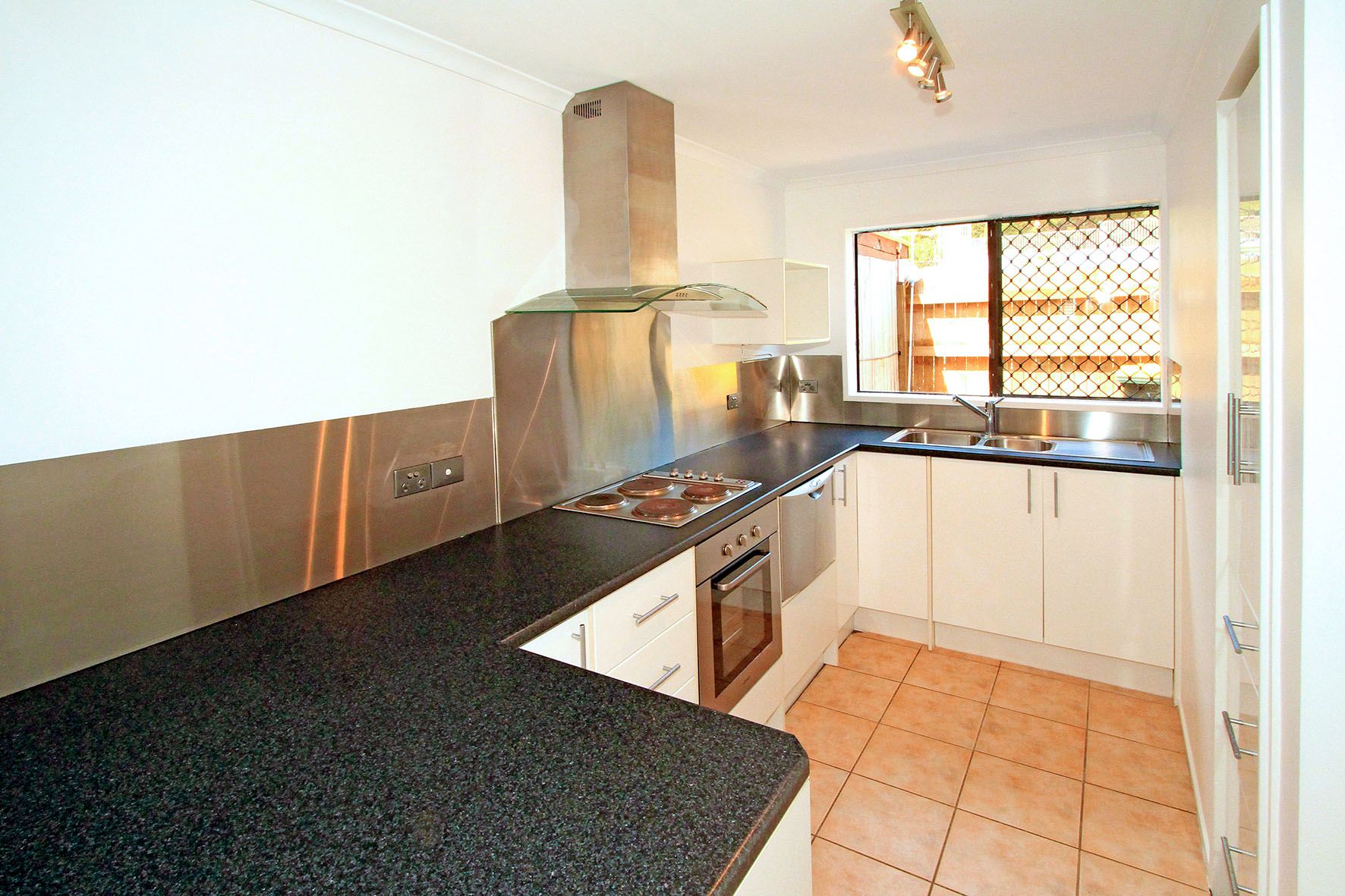 Unit 5, 8 Keppel Street, YEPPOON, QLD 4703
