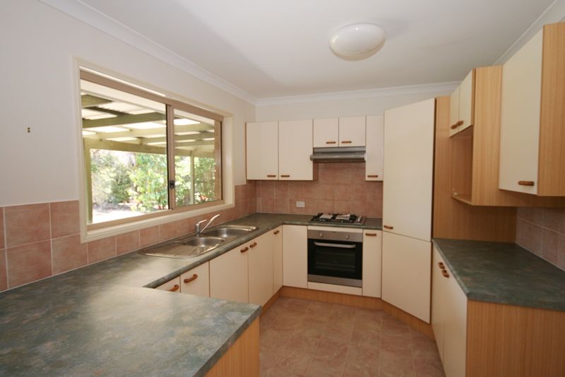 33 Fresh Water Creek Road, MANGO HILL, QLD 4509