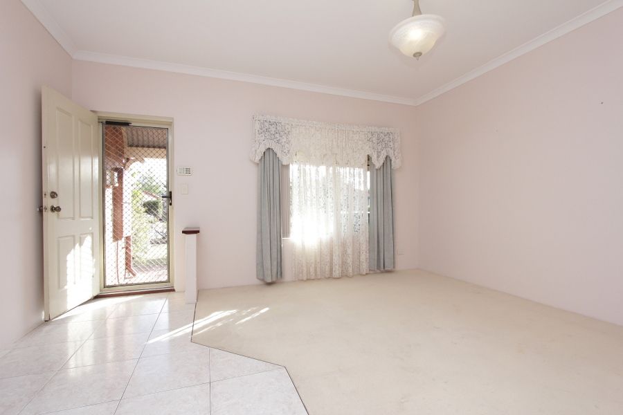 28 Whitchurch Road, REDCLIFFE, WA 6104