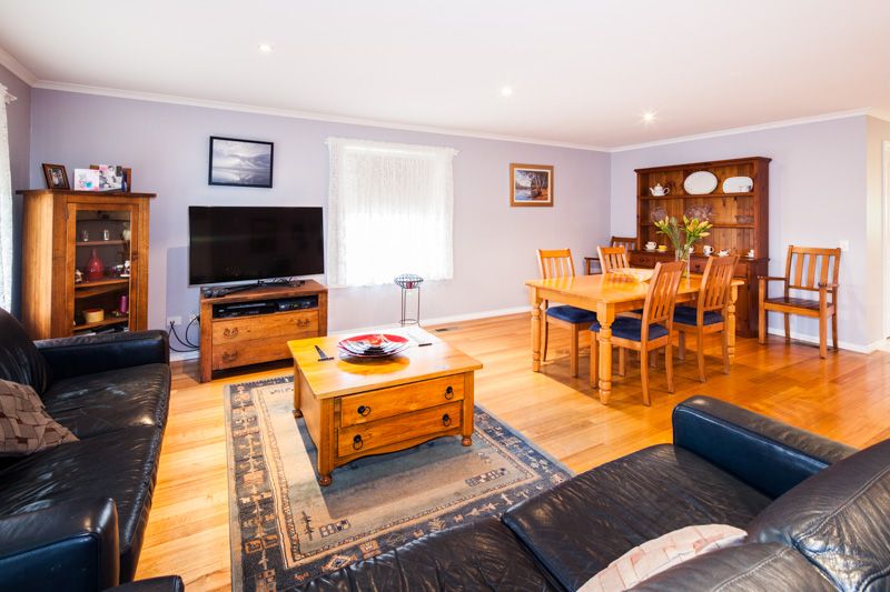7 Castlebar Close, INVERMAY PARK, VIC 3350