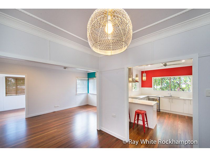 272 Farm Street, KAWANA, QLD 4701