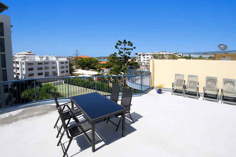 13/11 Foote Street, MOOLOOLABA, QLD 4557