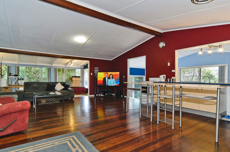 5 Ridge Road, MAROOCHYDORE, QLD 4558