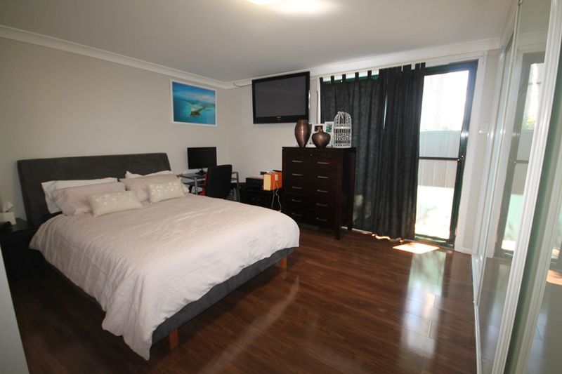 47 Tumbarumba Crescent, HECKENBERG, NSW 2168