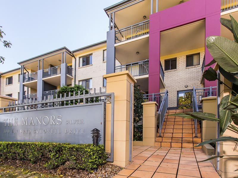300 Sir Fred Schonell Drive, ST LUCIA QLD 4067