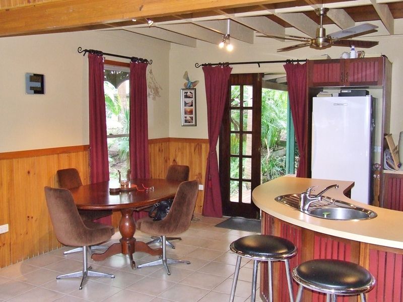 93 Landsborough Maleny Road, LANDSBOROUGH, QLD 4550