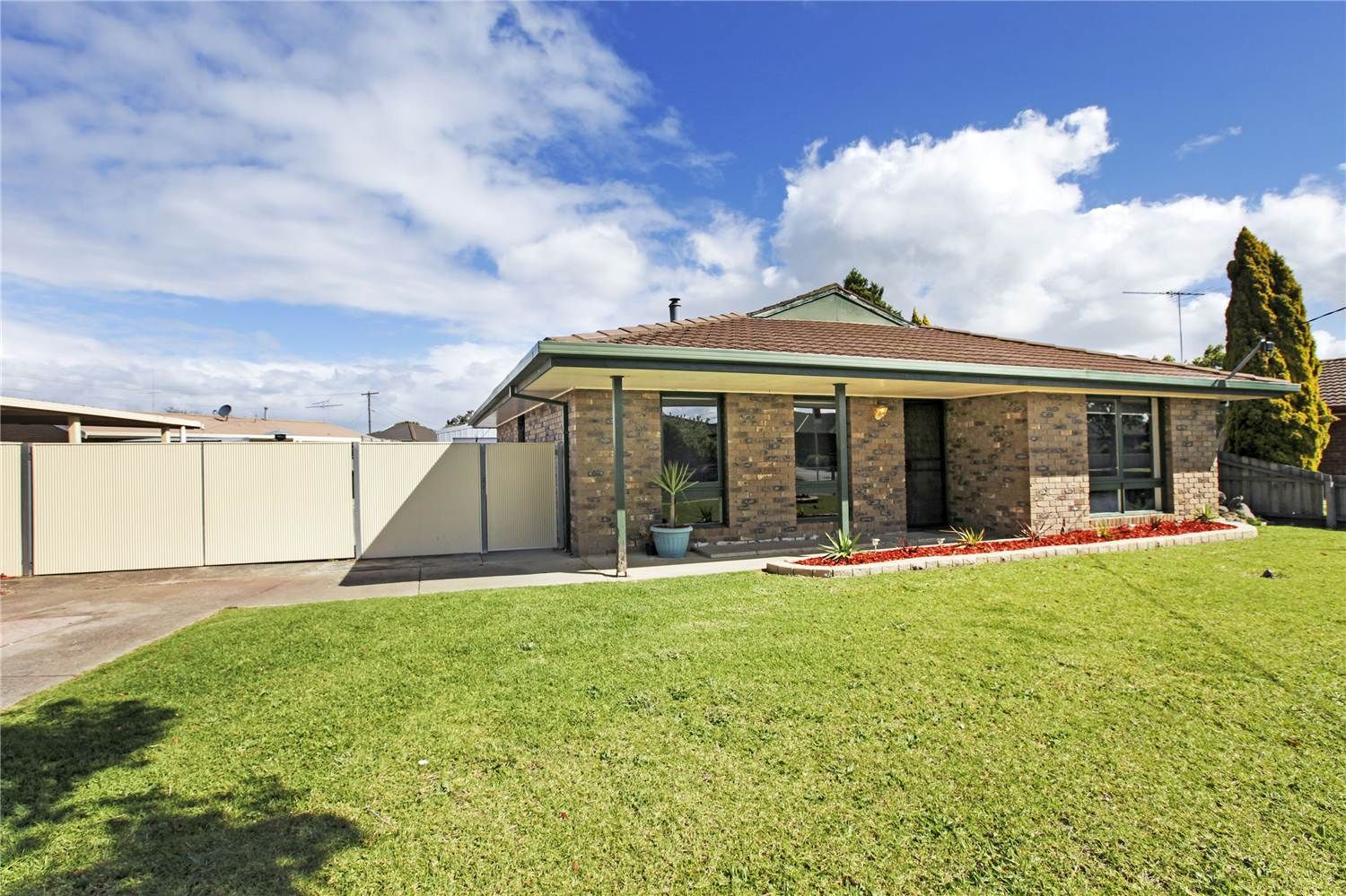 54 Cloverdale Drive, CORIO VIC 3214