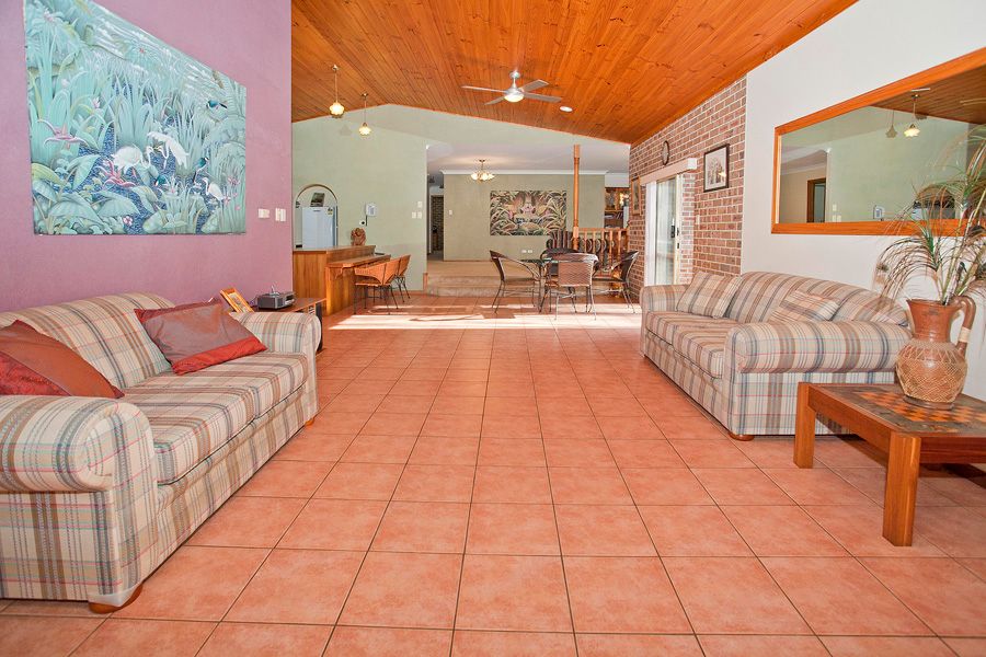 1 Spring Creek Drive, KIAMA, NSW 2533