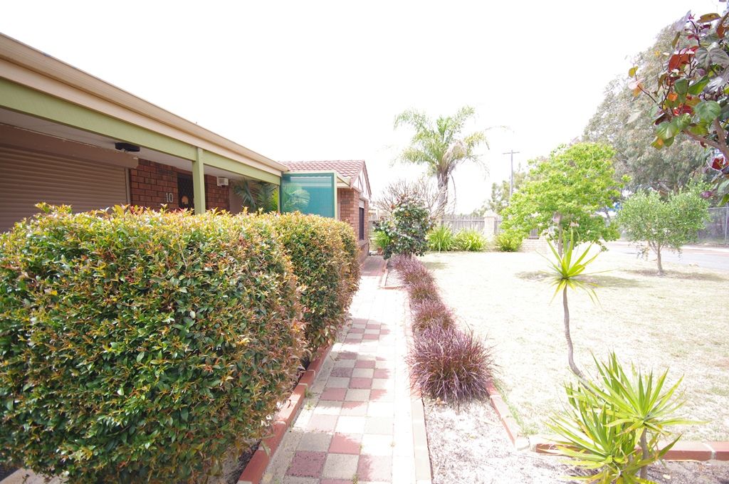 10 Cymosa Place, MIRRABOOKA, WA 6061