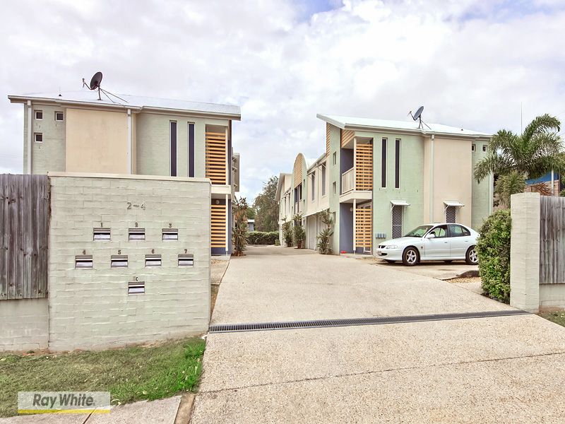 2 Fleet Drive, KIPPA-RING QLD 4021