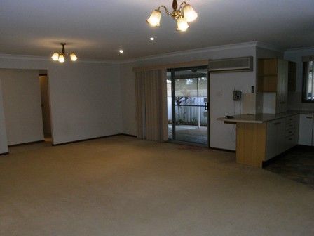 2/30 Bromley Court, LAKE HAVEN, NSW 2263