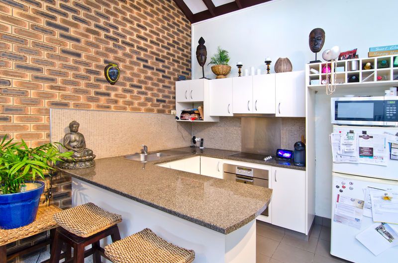 28 Sarawak Avenue, PALM BEACH QLD 4221
