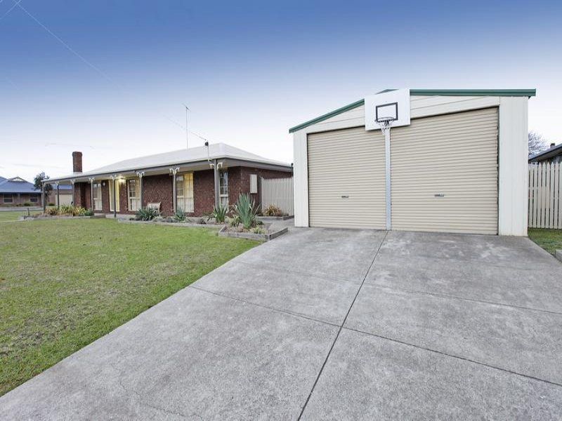24 Grove Road, MARSHALL, VIC 3216