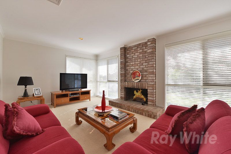 5 Gill Court, ROWVILLE, VIC 3178