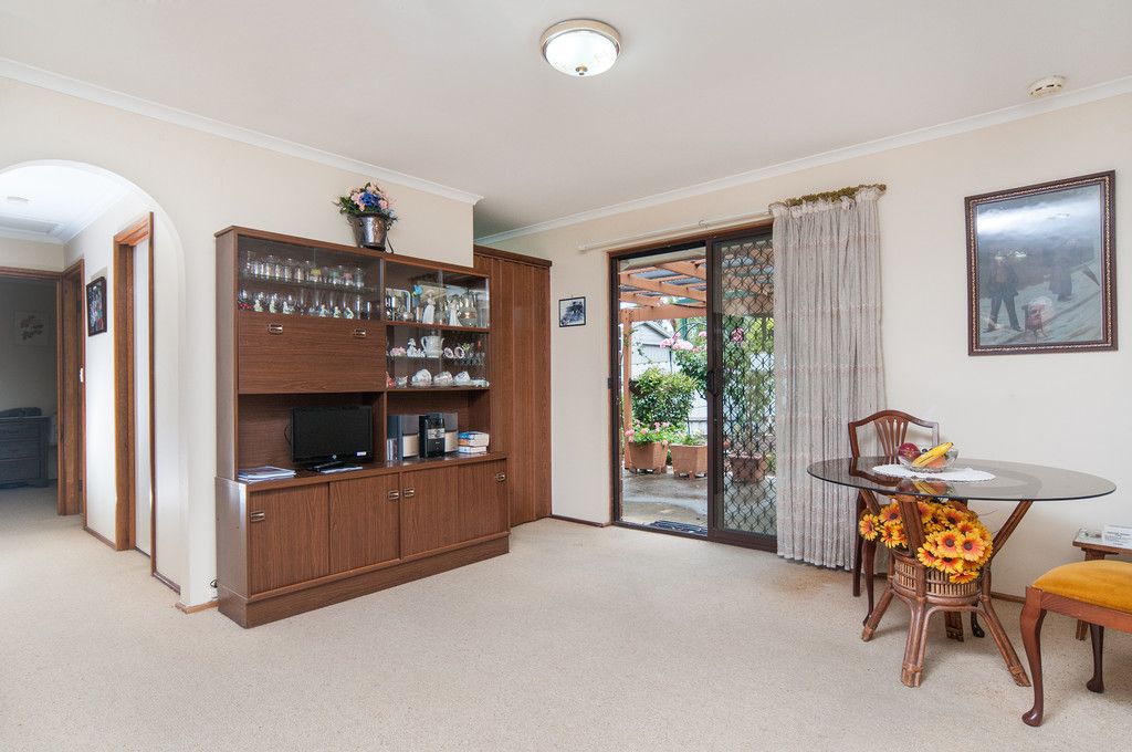 184 Hub Drive, ABERFOYLE PARK, SA 5159