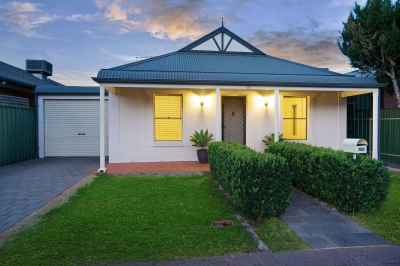 10 Balmoral Street, HILLCREST SA 5086