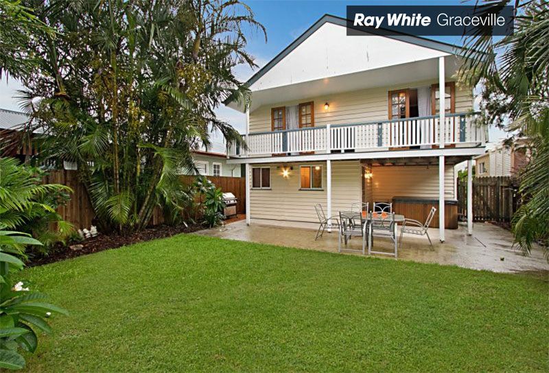93 Graceville Avenue, GRACEVILLE QLD 4075